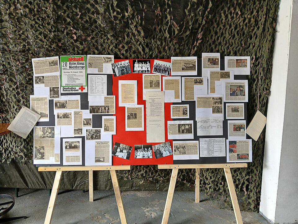 Zeitreise Zwei Stellwände mit Zeitungsausschnitten zum Ortsverein Nienberge